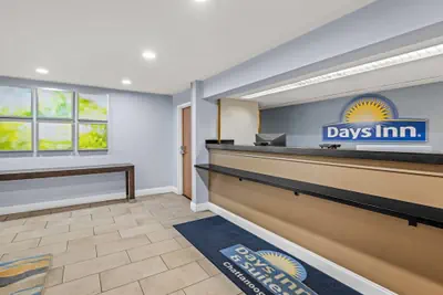 Photo 3 - Days Inn by Wyndham Chattanooga/Hamilton Place