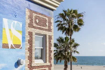 Photo 2 - Venice Suites