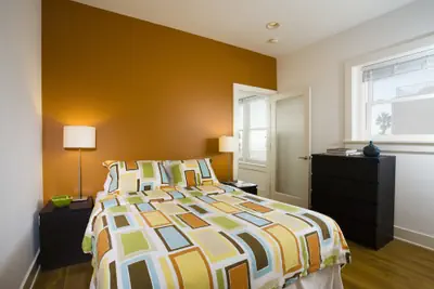 Photo 3 - Venice Suites