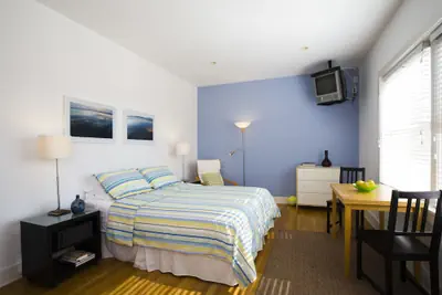 Photo 4 - Venice Suites