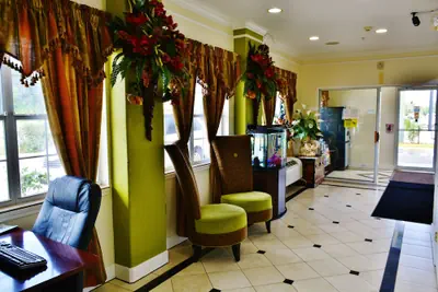 Photo 2 - Scottish Inns and Suites Alvin