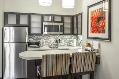 Photo 5 - Staybridge Suites Jacksonville - Camp Lejeune Area by IHG