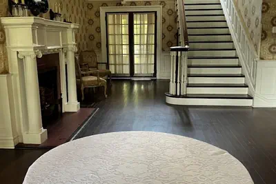 Photo 4 - Huffman Manor Inn