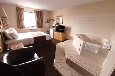 Photo 5 - Star of The Lakes