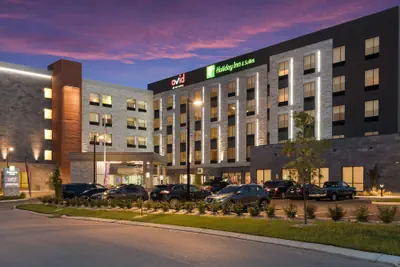 Photo 2 - Holiday Inn & Suites Mt Juliet – Nashville Area by IHG