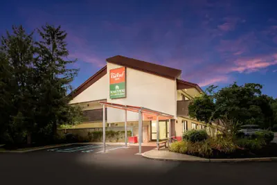 Photo 2 - HomeTowne Studios By Red Roof Princeton – Ewing/ Lawrenceville