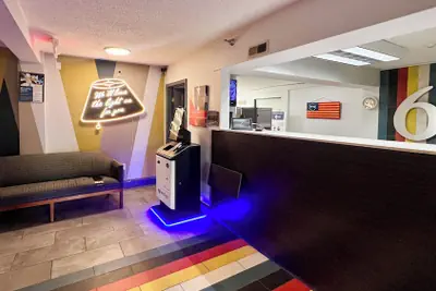 Photo 4 - Motel 6 Jeffersonville, In - Louisville