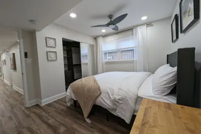 Photo 3 - Colony Suite