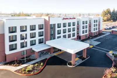 Photo 2 - Hampton Inn & Suites Santa Rosa Sonoma Wine Country