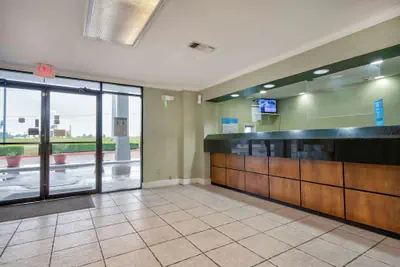 Photo 3 - Motel 6 Texarkana, TX