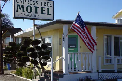 Photo 2 - Cypress Tree Motel