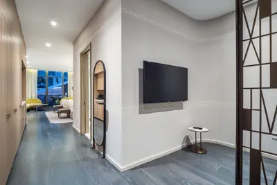 Photo 5 - Suites at SLS LUX Brickell managed by CE
