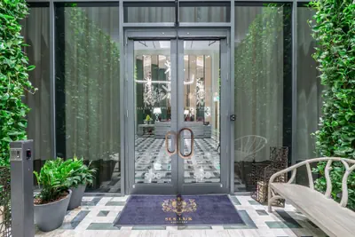 Photo 4 - Suites at SLS LUX Brickell managed by CE