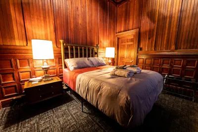 Photo 3 - Traveler's Rest Hotel
