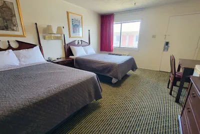Photo 5 - Studio Suites