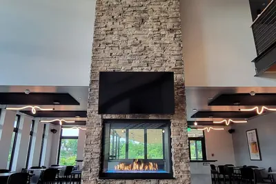 Photo 3 - Watershed Hotel