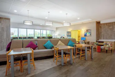 Photo 4 - Home2 Suites by Hilton Vero Beach I-95