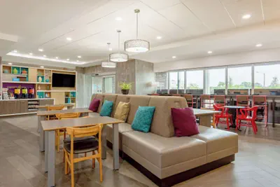 Photo 3 - Home2 Suites by Hilton Vero Beach I-95
