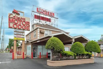 Photo 2 - Edison Motor Lodge