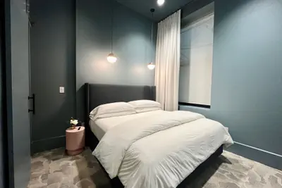 Photo 3 - The Thomas Hotel
