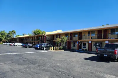 Photo 2 - Vince's Motel Inc.