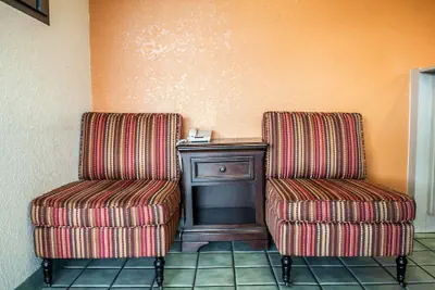 Photo 4 - Rodeway Inn Albuquerque West