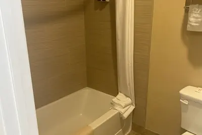 Photo 4 - Anaheim Astoria Inn And Suites