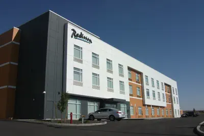 Photo 2 - Radisson Hotel Pendleton Airport