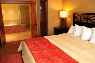 Photo 3 - Slopeside Hotel, A Vail Resorts Property