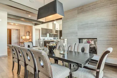 Photo 4 - Two Bedroom Penthouse 2 Apartment Hotel by RedAwning