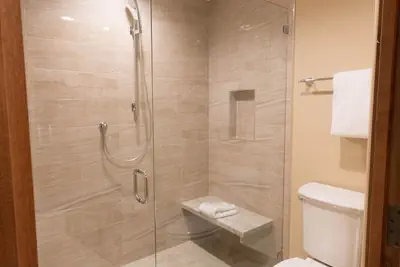 Photo 5 - Two Bedroom Suite 2 Apartment Hotel by RedAwning