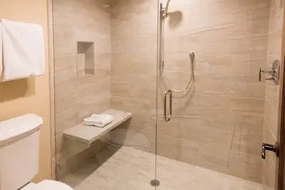 Photo 3 - Hotel King Hotel Room by RedAwning