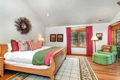 Photo 4 - Nordic Retreat 5 Bedrooms PAC-2410 by KBM
