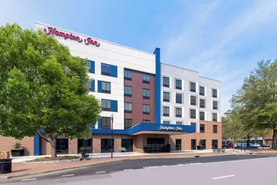 Photo 2 - Hampton Inn Columbus Downtown, GA