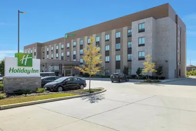 Photo 2 - Holiday Inn Chicago Tinley Park by IHG