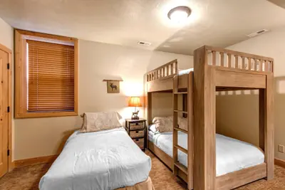 Photo 4 - Empire Avenue Townhomes by KBM