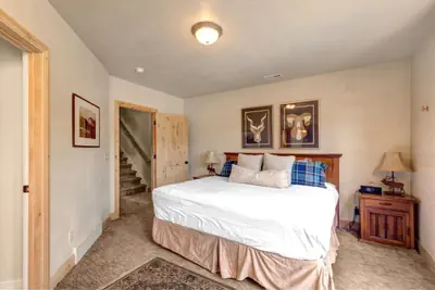 Photo 3 - Empire Avenue Townhomes by KBM