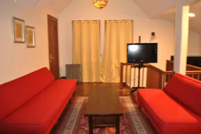 Photo 4 - Newark Hansbury Multi Level House