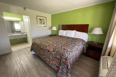 Photo 2 - Executive Inn & Suites