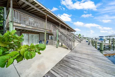 Photo 2 - Sebastian Saltwater Lodge