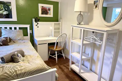 Photo 3 - B-Love's Guest House