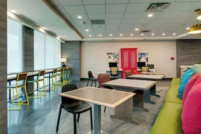 Photo 3 - Home2 Suites by Hilton Hammond