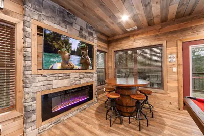 Photo 2 - The Gathering Place 3 Bedroom Cabin by RedAwning