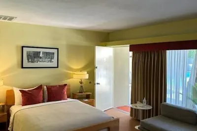 Photo 3 - Orbit In - 21 and Over - A Town & Desert Boutique Hotel