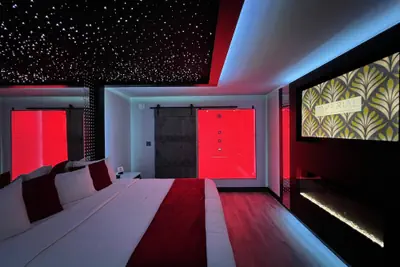 Photo 4 - Imperial Suites - Adults Only