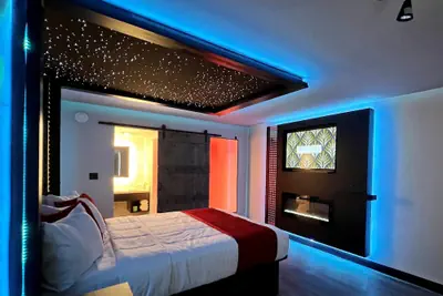 Photo 5 - Imperial Suites - Adults Only