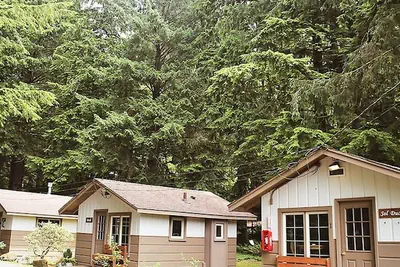 Photo 2 - 3 Rivers Resort and Guide Service
