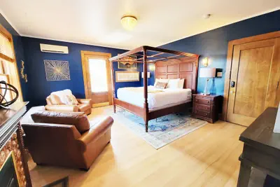 Photo 5 - Historic GG Barnum Mansion by Heirloom Boutique Collection