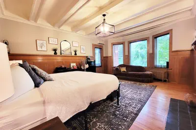 Photo 3 - Historic GG Barnum Mansion by Heirloom Boutique Collection