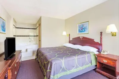Photo 5 - Ashland Studio Inn By OYO Richmond North near Kings Dominion